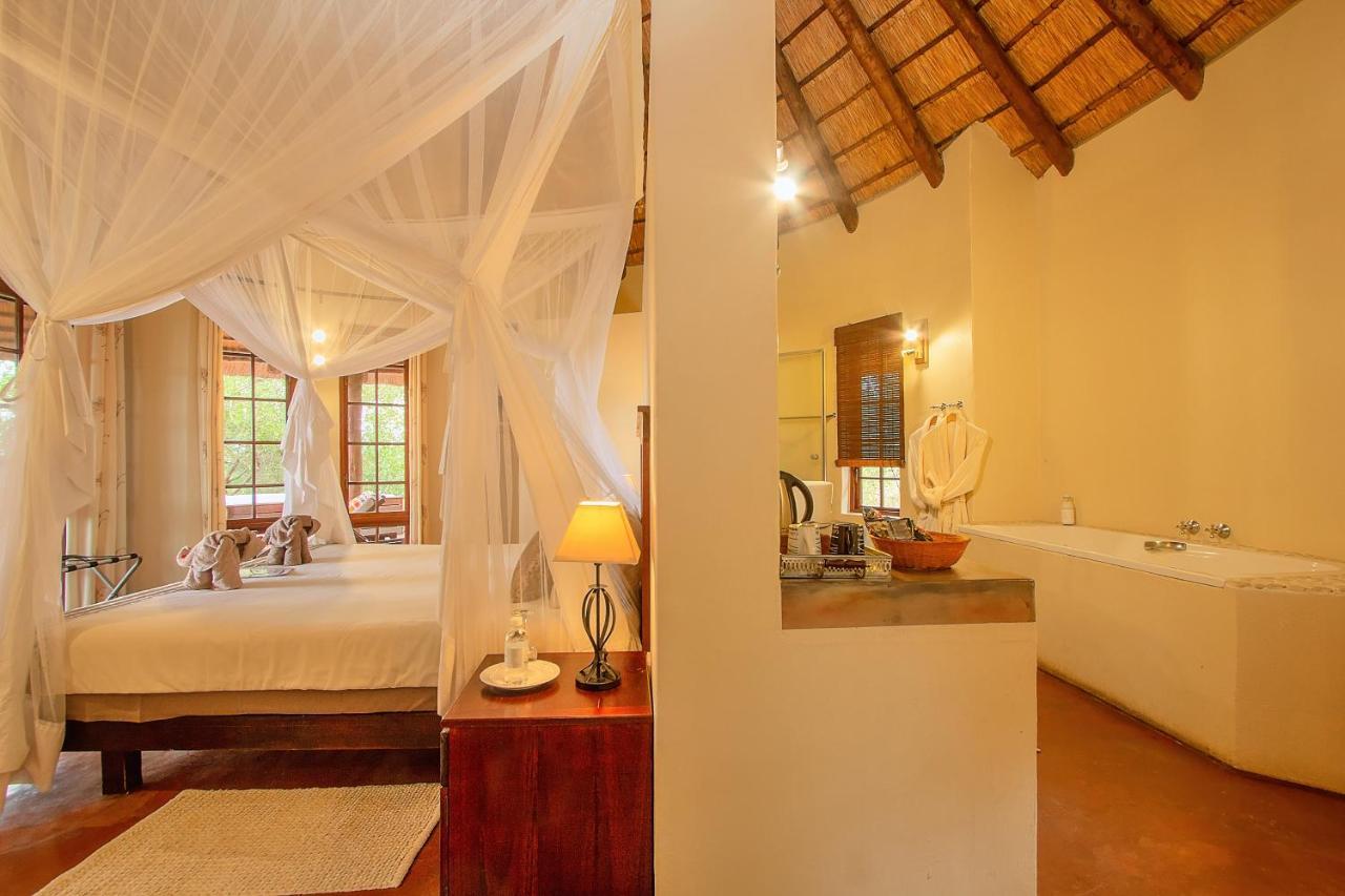 Casart Game Lodge Grietjie Game Reserve Esterno foto